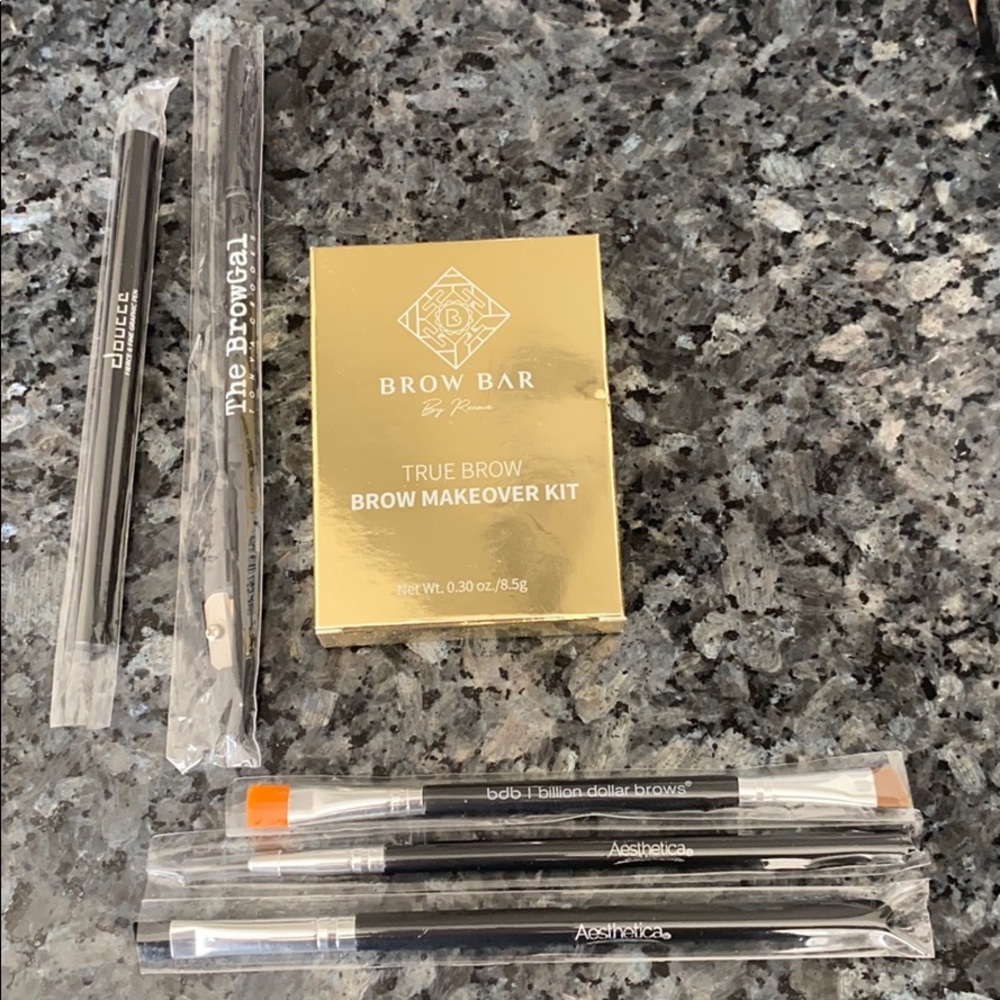 Eyes Essentials